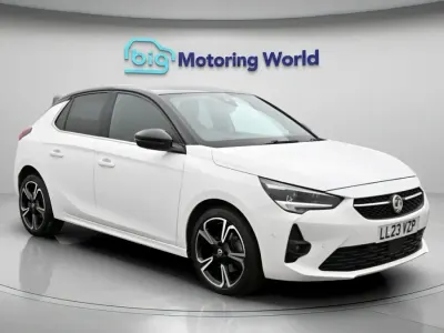 Used Vauxhall Corsa Ultimate 131 HP (96 kW) 2023 White Hatchback