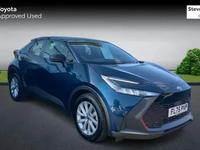 Used Toyota C-HR 140 HP (102 kW) 2025 Blue SUV