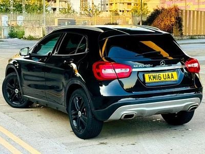 Mercedes GLA200