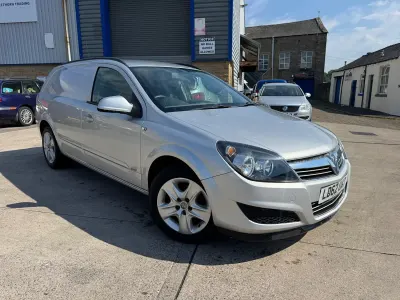 Used Vauxhall Astra Sportive 110 HP (80 kW) 2012 Silver Van