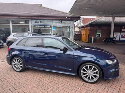 Begagnad Audi A3 Black Edition 150 HK (110 kW) 2018 Blå Sedan