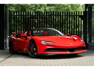 Used Ferrari SF90 1000 HP (735 kW) 2022 Red Cabriolet