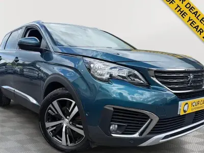 Used Peugeot 5008 Allure 131 HP (96 kW) 2019 Green SUV