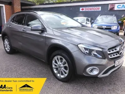 Used Mercedes GLA200 SE 136 HP (100 kW) 2018 Grey SUV