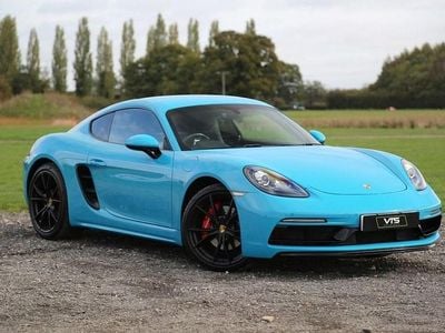 Porsche 718 Cayman