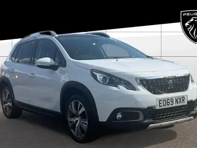 Used Peugeot 2008 Allure Premium 110 HP (80 kW) 2019 White SUV