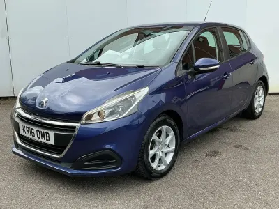 Used Peugeot 208 Active 82 HP (60 kW) 2016 Blue Hatchback