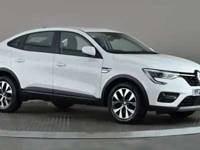 Used Renault Arkana Evolution 140 HP (102 kW) 2023 White SUV