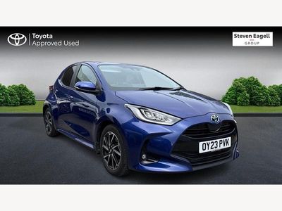 Used Toyota Yaris Hybrid Design 2023 Blue Hatchback