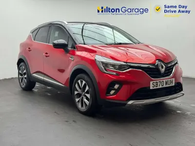 Used Renault Captur Version S 2021 Red and black SUV