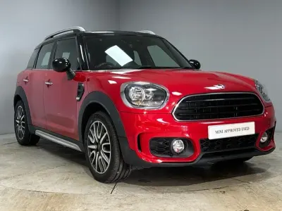 Used Mini Cooper Countryman Sport 136 HP (100 kW) 2019 Red SUV