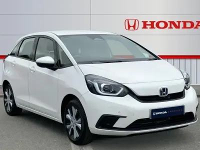 Second-hand Honda Jazz Hybrid 109 CP (80 kW) 2021 Alb Hatchback
