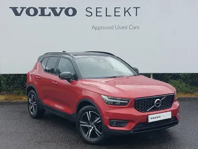 Used Volvo XC40 R-Design 163 HP (119 kW) 2021 Red SUV