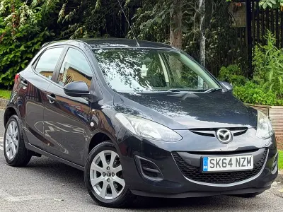 Used Mazda 2 75 HP (55 kW) 2014 Black Hatchback