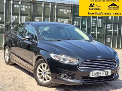 Used Ford Mondeo Titanium 187 HP (137 kW) 2015 Black Sedan