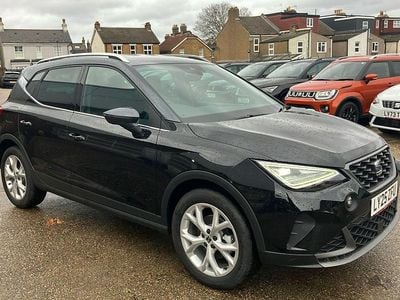 Black New 2025 Seat Arona FR SUV | £19,835 (Fair price)