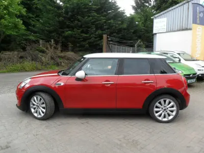 Used Mini Cooper D Hatch 116 HP (85 kW) 2016 Red Hatchback