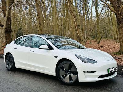 Used Tesla Model 3 Long Range AWD 366 kW (498 HP) 2021 White Sedan