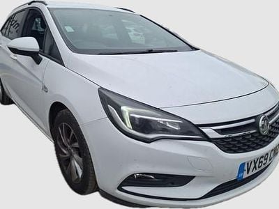 White Used 2019 Vauxhall Astra Design Edition Estate | £4,950 (Good price)