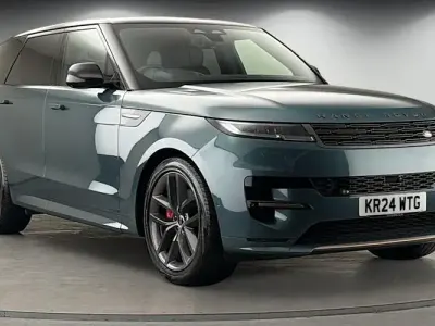 Used Land Rover Range Rover Sport Autobiography 300 HP (220 kW) 2024 Giola green SUV