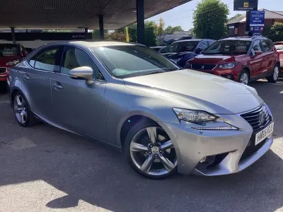 Used Lexus IS300h