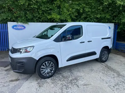 Used Peugeot Partner 131 HP (96 kW) 2022 White MPV