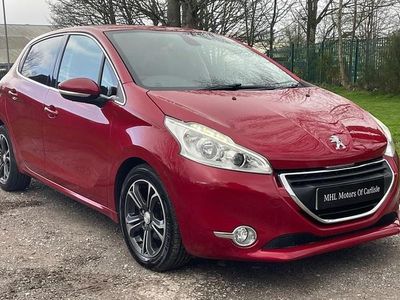 Used Peugeot 208 Allure 2014 Red Hatchback