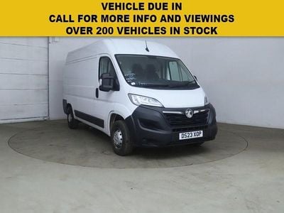 Vauxhall Movano