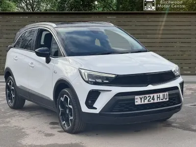 Używany Vauxhall Crossland Ultimate 130 KM (95 kW) 2024 Biały SUV