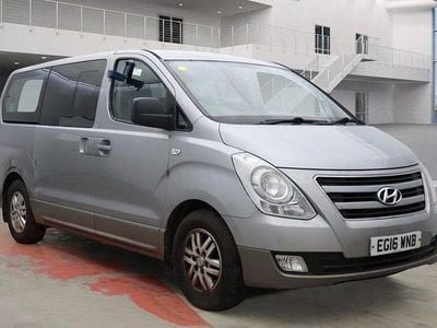 Used Hyundai I800 SE 2016 Silver MPV