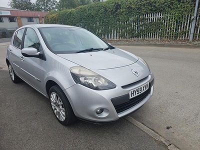 Silver Used 2009 Renault Clio II Dynamique Hatchback | £990 (Good price)