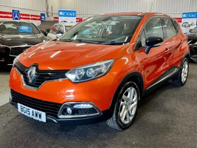 Używany Renault Captur Dynamique 90 KM (66 kW) 2015 Pomarańczowy SUV