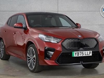 Usado BMW iX2 Comfort Edition 227 kW (309 CV) 2025 Rojo SUV