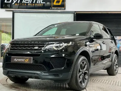 Used Land Rover Discovery 5 Landmark 2019 Black SUV