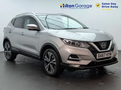 Used Nissan Qashqai N-Connecta 2017 Silver SUV