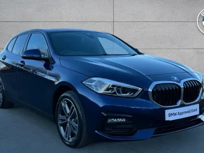 Used BMW 118 Sport Line 138 HP (101 kW) 2020 Blue Hatchback