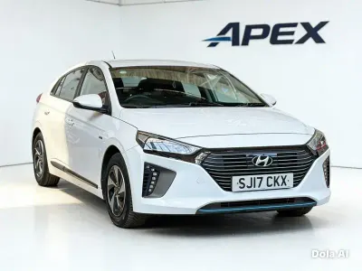 Used Hyundai Ioniq SE 141 HP (103 kW) 2017 White Hatchback