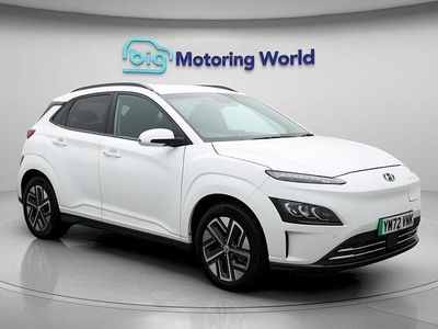 Used Hyundai Kona Premium 150 kW (204 HP) 2022 White SUV