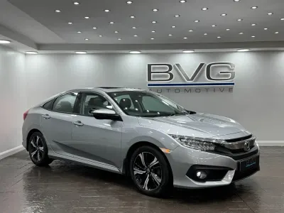 Używany Honda Civic EX 126 KM (92 kW) 2018 Srebrny Sedan/Limuzyna