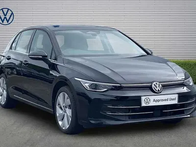 Used VW Golf VIII Style 150 HP (110 kW) 2025 Black Hatchback