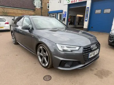 Used Audi A4 Black Edition 190 HP (139 kW) 2018 Grey Estate