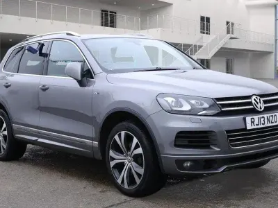 Używany VW Touareg R-line 245 KM (180 kW) 2013 Szary SUV