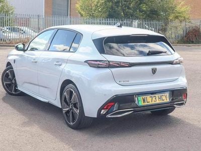 Peugeot e-308