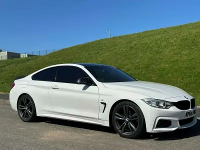 Begagnad BMW 420 M Sport 2014 Vit Sportkupé
