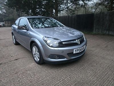 Used Vauxhall Astra 115 HP (84 kW) 2008 Silver Hatchback