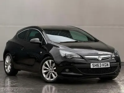 Used Vauxhall Astra GTC SRi 2013 Black Hatchback