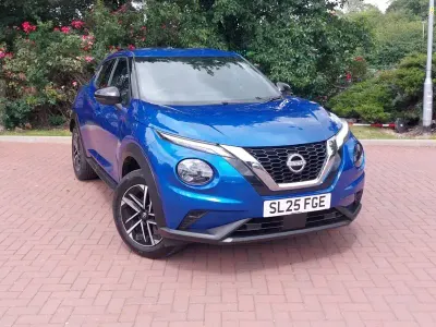 Used Nissan Juke N-Connecta 114 HP (83 kW) 2025 Blue SUV