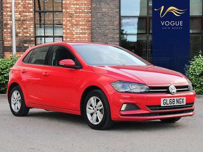 Used VW Polo SE 65 HP (47 kW) 2018 Red Hatchback