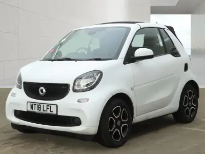 Used Smart ForTwo Cabrio Premium 2018 White Cabriolet