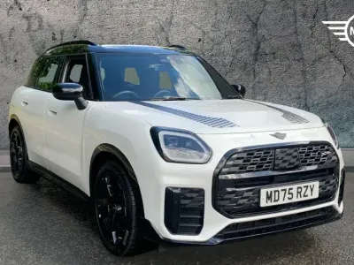 Used Mini Countryman 215 HP (158 kW) 2025 White SUV